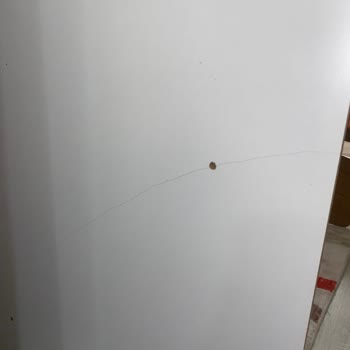Koçtaş'tan Eksik Ve Çatlak Dolap, Haftalardır Çözüm Yok