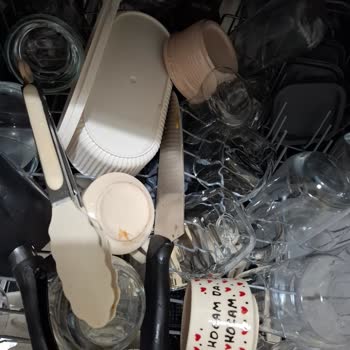 Yeni Alınan Bulaşık Makinesi Temizlik Sorunu Ve Teknik Servis Gecikmesi