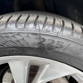 Yeni Alınan Lastikte Kısa Sürede Yarılma Sorunu