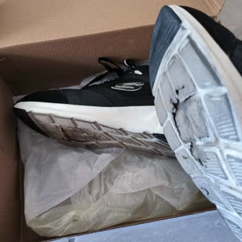 Skechers Ayakkabının Alt Tabanı Soyuldu Boyner Kullanıcı Hatası Dedi