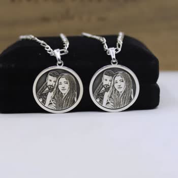 Aldığım Kolye Görseldekiyle Alakasız Ve Müşteri Hizmetleri İlgisiz