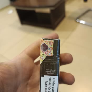 Winston Dark Blue Sigara Kalitesindeki Düşüş Ve Paket Bandrol Sorunu