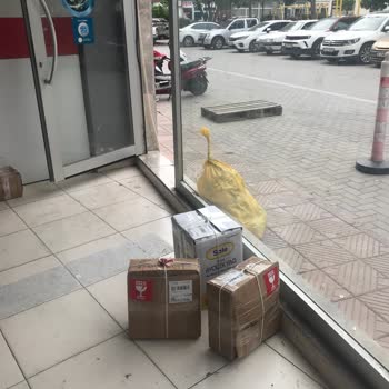 Kargo Eve Teslim Edilmedi, Ürünler Güneşte Bekletilip Bozuldu