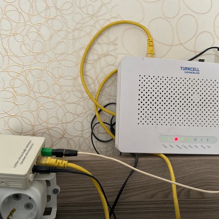 Sürekli Arızalanan İnternet Ve Çözüm Sunulmayan Cihaz Sorunu