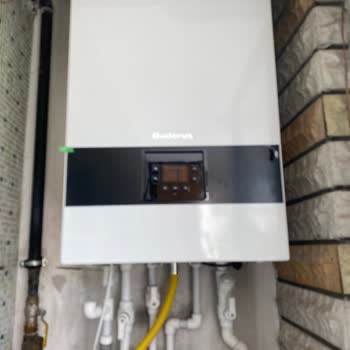 Sıfır Kombide Sürekli Arıza Ve Sağlıksız Servis Müdahalesi