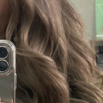 Saç Renklendirme İşlemi Sonrası Sağlık Sorunları Ve İstenmeyen Sonuçlar