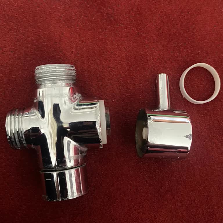 Penta Duş Yönlendirici Kırıldı, Yedek Parça Ve İletişimde Büyük Sorun Yaşadım