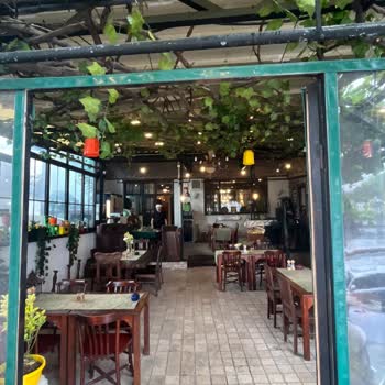 İşletme Müdüründen Alaycı Ve Küçümseyici Tavırla Karşılaşmak İstemezsiniz