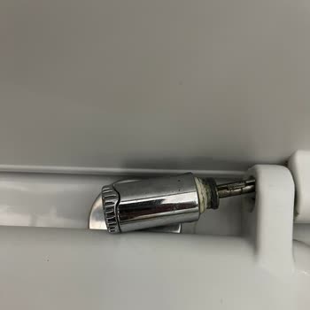 Bien Klozet Kapağı Menteşe Yedeği Hiçbir Yerde Bulunmuyor