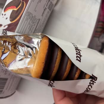 Biscolata Pia Paketinin Yarısı Boş Çıktı, Hayal Kırıklığı Yaşadım