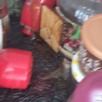 Beyorganik Atom Cam Şişe Dolapta Patladı Evde Korku Ve Tehlike Yaşadık