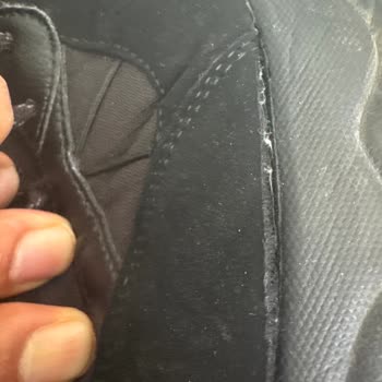 Skechers Ayakkabıda Kısa Sürede Delik Ve Müşteri Hizmetlerinde Hayal Kırıklığı
