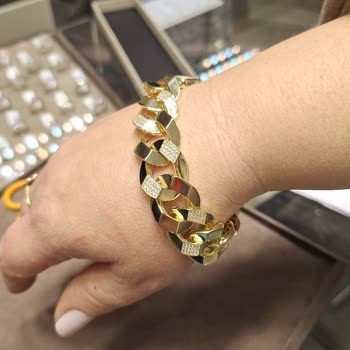 Ataser Kuyumculuk Oyalayıp Duruyor Bilekliğim Ortada Yok!