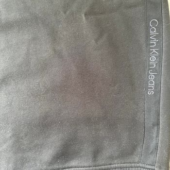 Calvin Klein Sweatshirtte Tüylenme Ve İade Sorunu