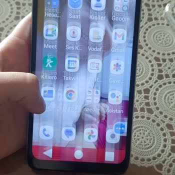 Yeni Alınan Telefonda Ekran Titreme Ve Kayma Sorunu