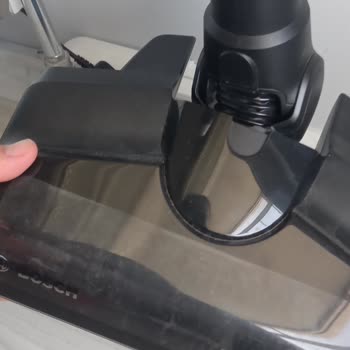 Bosch Dikey Süpürgem 6 Ayda İki Kez Arızalandı İade Talebim Var