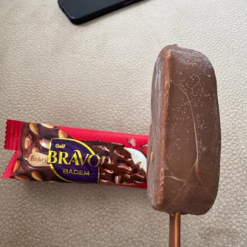 Golf Bravo 6'lı Dondurma Paketinde Badem Eksikliği Hayal Kırıklığı Yarattı