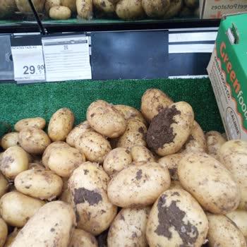 Carrefour'da Çamurlu Patates Satışı Hijyen Sorununa Yol Açıyor