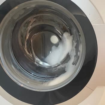 Dört Durulamaya Rağmen Köpük Bitmiyor: Kimyasal Kabusu