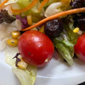 Tavuk Dünyası'ndan Hijyen Kurallarına Uymayan Salata Teslimatı