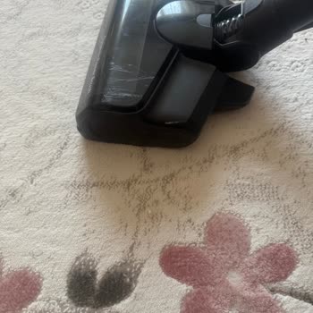 Elektrik Süpürgesi Tozları Yeterince Toplamıyor Ve Tekrar Yere Döküyor