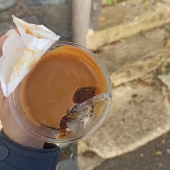 Tarihi Geçmeyen Pastanın Ekşi Ve Bozuk Çıkması Sağlığı Tehdit Ediyor