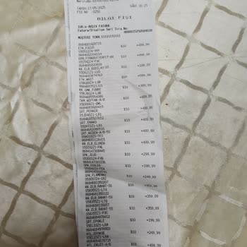 LCW Mağazasında Hediye Çeki Kullanan Müşteriye Saygısız Yaklaşım