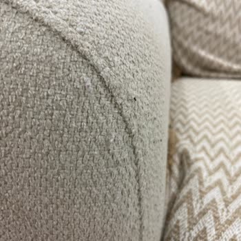 Kısa Sürede Tüylenen Oturma Takımı Hayal Kırıklığı Yarattı