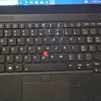 Aldığım Ürün Bozuk Çıktı, Müşteri Hizmetleri İlgisiz Ve Oyalayıcı Davrandı