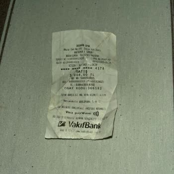 3 Ayda Yırtılan Ayakkabı İçin Değişim Veya İade Talebimiz Reddedildi