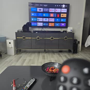 Garanti Bitmeden Bozulan TV, Uzayan Servis Ve Çözümsüz Kumanda Sorunu