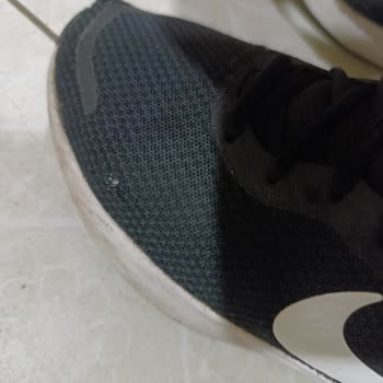 Nike Ayakkabıda Açılma Ve Üretim Hatası İddiası Sonrası Olumsuz İnceleme Deneyimi
