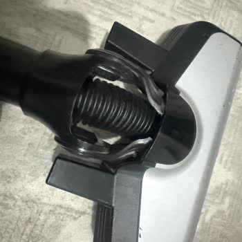 Bosch Dikey Süpürge Garanti Sonrası Sürekli Arıza Çıkarıyor