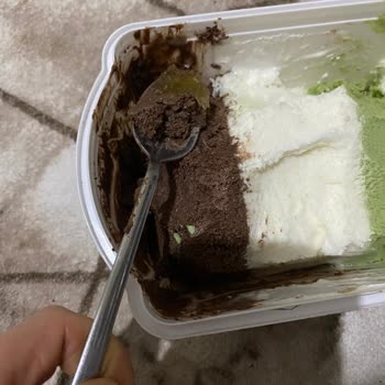 Tarihi Geçmemiş Dondurmada Buzlanma Ve Kötü Tat Sorunu