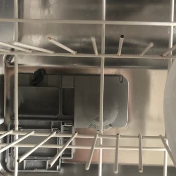 Bulaşık Makinesi Paslanan Sepetler İçin Arçelikten İnceleme Ve Çözüm Bekliyorum