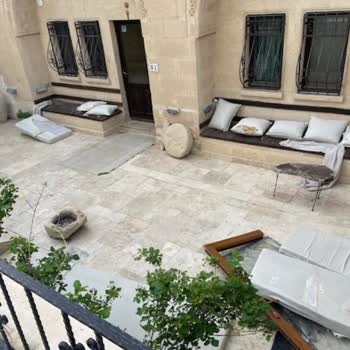 Yıkılmış Otele Rezervasyon Şoku Ve Mağduriyet