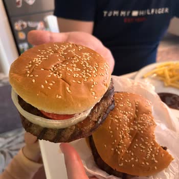 Whopper Menüde Ekmek Değişikliği Ve Yetersiz Bilgilendirme