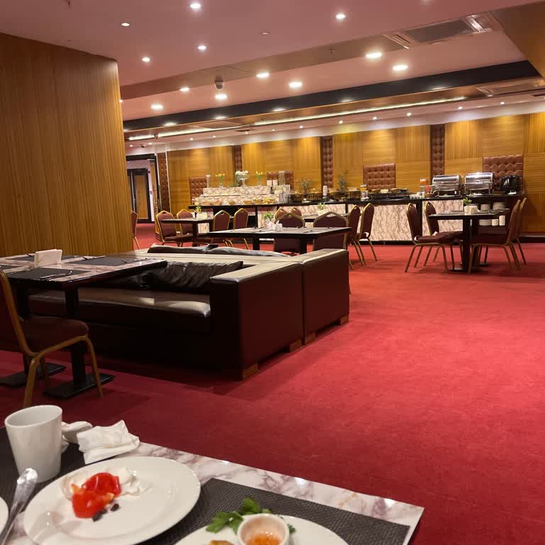 Kahvaltı Ücreti Sürprizi Ve Kötü Muamele