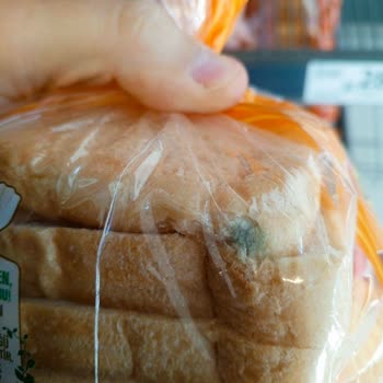 UNO Tost Ekmeğinde Sürekli Küflenme Sorunu Ve Denetim Eksikliği