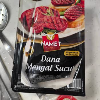 Namet Parmak Sucukta Ambalaj Şişmesi Ve Güven Sorunu