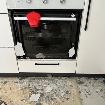 Kumtel Ankastre Fırının Dış Camı Patladı!