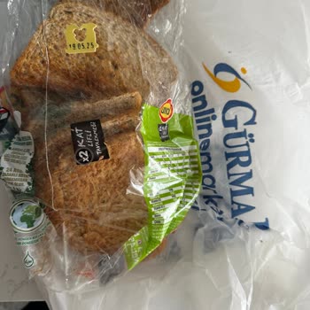 Son Kullanma Tarihi Geçmemiş UNO Ekmekte Küf Ve Sağlık Riski