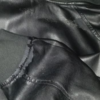 LC Waikiki'den Alınan Deri Mont Dolapta Soyuldu, Çözüm Bekliyorum