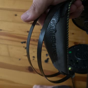 Kulaklık Pedleri Ve Kafa Bandı Soyulması Nedeniyle Yedek Parça Talebi