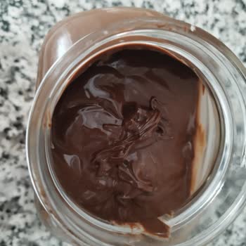 Bozuk Sarelle Çikolata Kremasıyla Mağdur Edildim