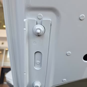 Sıfır Araçta Kaput Sorunu Ve Bayiden Çözüm Alamama Mağduriyeti