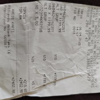 Kısa Sürede Tüylenen Eşofman Ve FLO'da Yarı Fiyatına Satış Şaşkınlığı