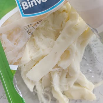 Aldığım Peynirden Ölü Kurt Çıktı