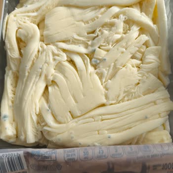 Kapalı Kutuda Küflü Peynir Şoku Ve İade Talebi