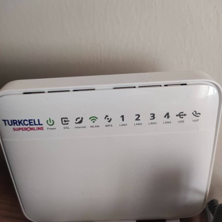 Dört Gündür Çözülemeyen İnternet Kesintisi Mağduriyeti